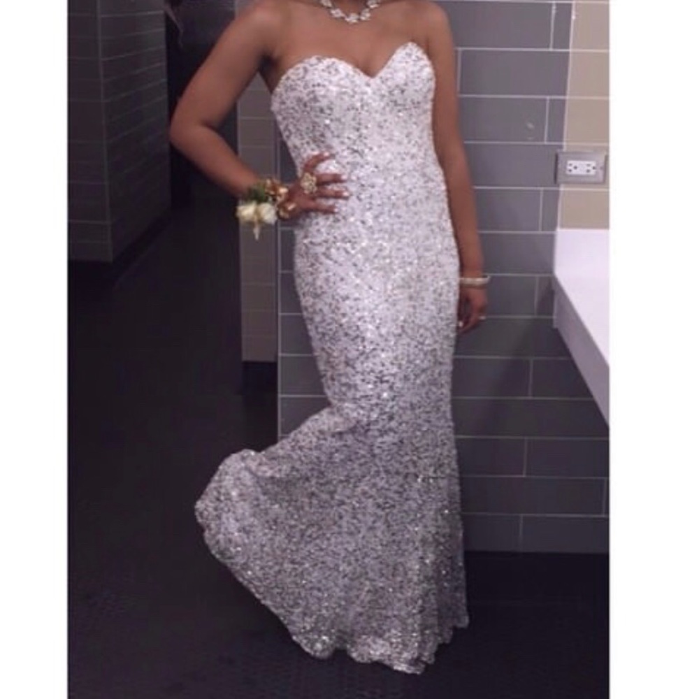 SCALA EVENING GOWN